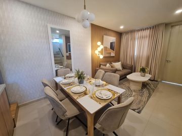 Affordable townhouse for sale in pantok binangonan rizal nice view over looking flood free area
