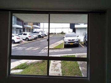 CASA EN CONJUNTO CERRADO DOSUQBERDAS EN VENTA