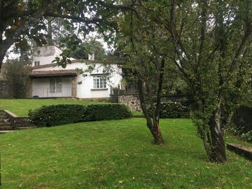 VENTA DE CASA DE CAMPO CON RECÁMARA EN PLANTA BAJA EN HUITZILAC, MORELOS