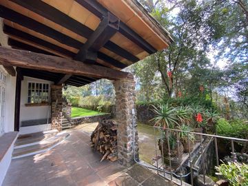 VENTA DE CASA DE CAMPO CON RECÁMARA EN PLANTA BAJA EN HUITZILAC, MORELOS