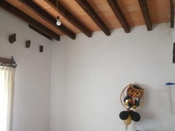 VENTA DE CASA DE CAMPO CON RECÁMARA EN PLANTA BAJA EN HUITZILAC, MORELOS