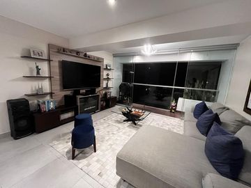 Vendo Lindo departamento con Vista lateral al mar en esquina con Malecón Bertoloto