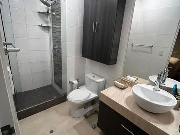 Vendo Lindo departamento con Vista lateral al mar en esquina con Malecón Bertoloto
