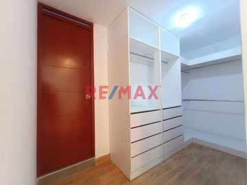Vendo Departamento Flat En Urb.Mangomarca S.J.L