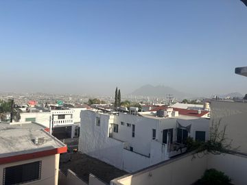 CASA VENTA CUMBRES 5to SECTOR