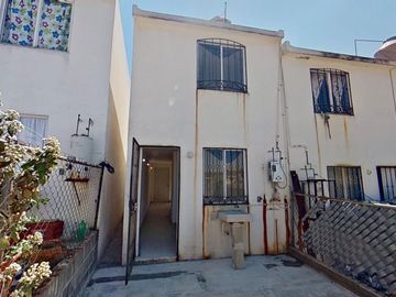 CASA EN VENTA ,VILLA DEL REY, SEVILLA, HUHUETOCA