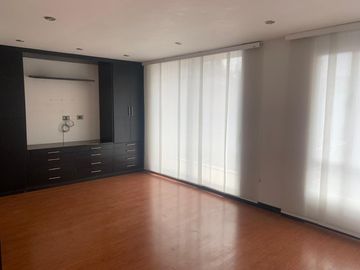 ESPECTACULAR CASA ESQUINERA EN VENTA