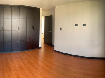 ESPECTACULAR CASA ESQUINERA EN VENTA
