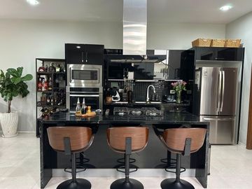 Casa de Lujo en Renta Bosques Vallarta, Coto Amate, 3 Rec. 3.5 Baños, Casa Club