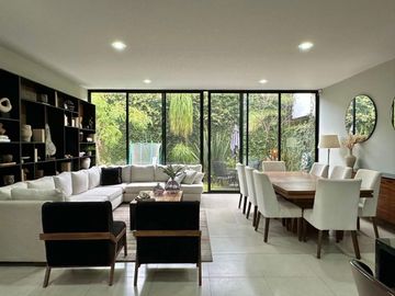 Casa de Lujo en Renta Bosques Vallarta, Coto Amate, 3 Rec. 3.5 Baños, Casa Club