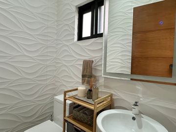 Casa de Lujo en Renta Bosques Vallarta, Coto Amate, 3 Rec. 3.5 Baños, Casa Club