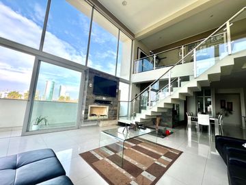 Exclusivo Penthouse Tríplex Con Vista Panorámica – Lujo Y Confort En La Mejor Ubicación