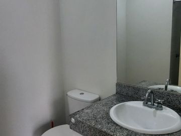 DEPARTAMENTO EN AVENIDA ARENALES CDRA. 14.
