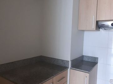 DEPARTAMENTO EN AVENIDA ARENALES CDRA. 14.