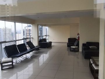 DEPARTAMENTO EN AVENIDA ARENALES CDRA. 14.