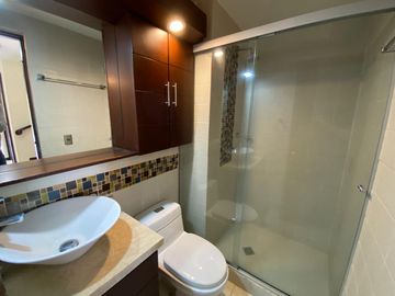Venta Casa 5 Habitaciones en Condominio - Ciudad Jardín, Sur de Cali