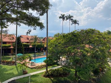 Venta Casa 5 Habitaciones en Condominio - Ciudad Jardín, Sur de Cali