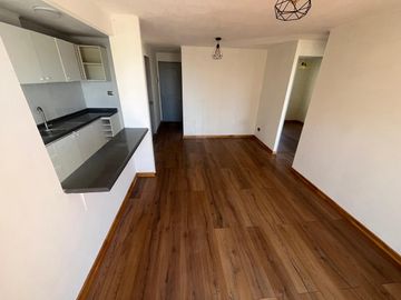 Depto. Remodelado de 3D y 1B en Av. 2da Transversal con Uno Sur. Maipú.