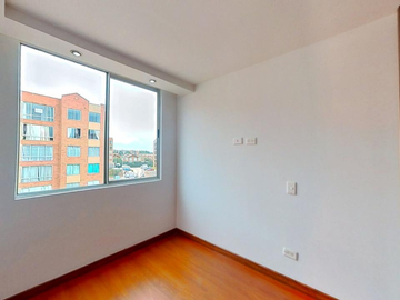 SE VENDE APARTAMENTO MADRID HACIENDA CASA BLANCA LA HERRERIA