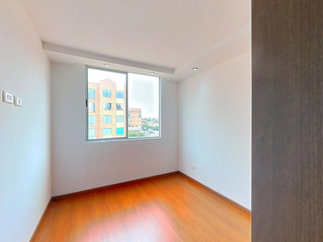 SE VENDE APARTAMENTO MADRID HACIENDA CASA BLANCA LA HERRERIA