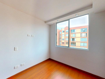 SE VENDE APARTAMENTO MADRID HACIENDA CASA BLANCA LA HERRERIA