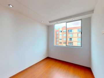 SE VENDE APARTAMENTO MADRID HACIENDA CASA BLANCA LA HERRERIA