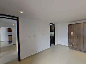 SE VENDE APARTAMENTO EN MADRID CON PAQUEADERO PRIVADO