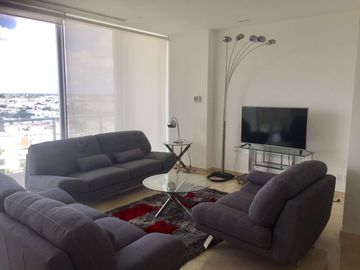 Dos departamentos en venta en Country Towers