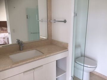 Dos departamentos en venta en Country Towers