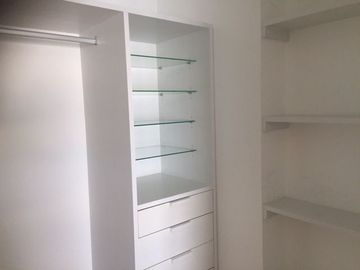 Dos departamentos en venta en Country Towers