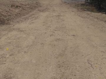 VENDO LOTE DE TERRENO URBANIZACIÓN LOMAS DEL BOSQUE KM.33 VIA A LA COSTA, PROVINCIA GUAYAS.