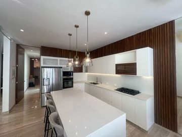 Casa en venta en Residencial Valenia Playa del Carmen