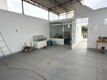 VENTA CASA URB. SAN ISIDRO I ETAPA - TRUJILLO
