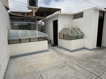 VENTA CASA URB. SAN ISIDRO I ETAPA - TRUJILLO