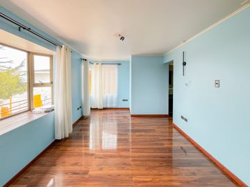 Preciosa Casa en Venta en Rosario de Peñuelas. Coquimbo.