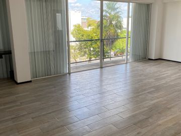 VENTA (O RENTA OPCIÓN COMPRA) DEPARTAMENTO REMODE