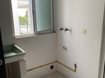 VENTA (O RENTA OPCIÓN COMPRA) DEPARTAMENTO REMODE