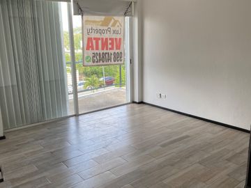 VENTA (O RENTA OPCIÓN COMPRA) DEPARTAMENTO REMODE