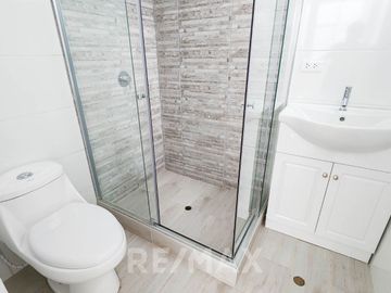 Venta De Departamento De Estreno En Los Olivos