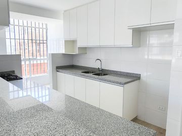 Venta De Departamento De Estreno En Los Olivos