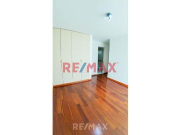 SE ALQUILA HERMOSO DEPARTAMENTO EN LOS ROSALES, DE 158M2 SURCO