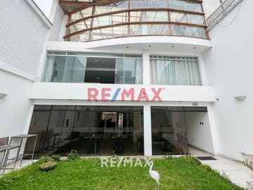 SE ALQUILA HERMOSO DEPARTAMENTO EN LOS ROSALES, DE 158M2 SURCO