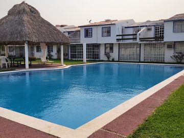 CASA EN VENTA. FRACC. JOYAS DIAMANTE - ACAPULCO, GRO.
