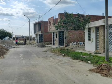 Se Vende Amplio Terreno 232 m² en Urb. La Florida de Ica