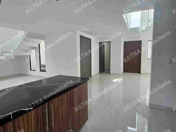 SE VENDE CASA EN FRACCIONAMIENTO EN Super Axex, Boulevard de Los Reyes, Pueblo de San Bernardino Tlaxcalancingo, San Andrés Cholula, Puebla, 72820, ME