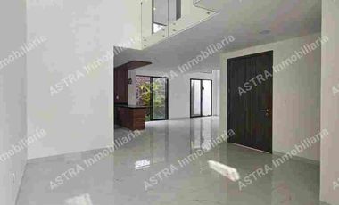 SE VENDE CASA EN FRACCIONAMIENTO EN Super Axex, Boulevard de Los Reyes, Pueblo de San Bernardino Tlaxcalancingo, San Andrés Cholula, Puebla, 72820, ME