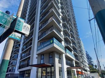Alquiler de moderno departamento frente al Parque La Pera en San Isidro