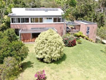 Venta Casa Unifamiliar sector Cabeceras Rionegro Antioquia