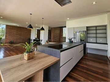 Venta Casa Unifamiliar sector Cabeceras Rionegro Antioquia