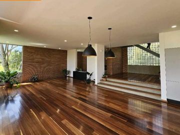 Venta Casa Unifamiliar sector Cabeceras Rionegro Antioquia